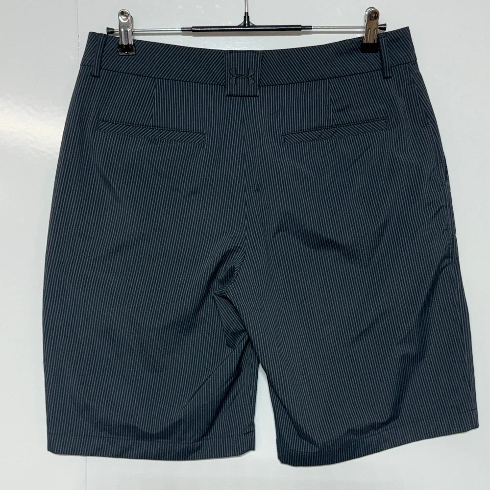 Under Armour Shorts Mens 32 Gray Pinstripe Performance Golf‎ Stretch 10